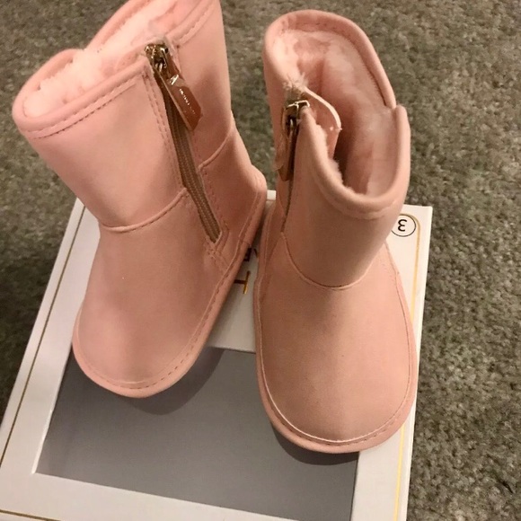 Baby girl Michael kors boots - Picture 5 of 5